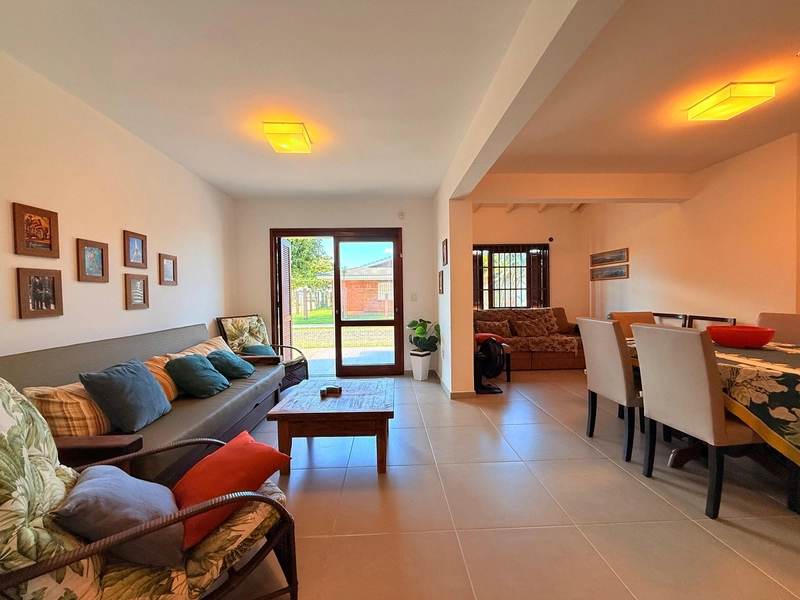 Sobrado com 3 Dormitórios em Ótima Localização em Noiva do Mar!: 3ª foto da galeria de imagens do imóvel