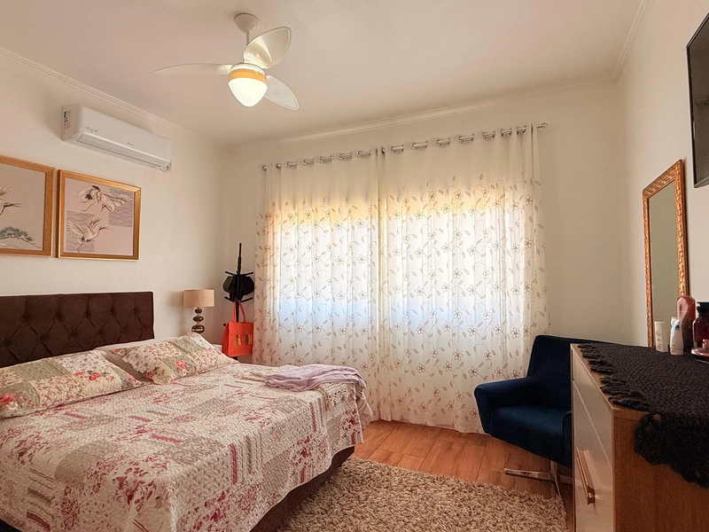 Linda Casa com 2 Dormitórios, Garagem Fechada e Pátio Amplo!: 7ª foto da galeria de imagens do imóvel