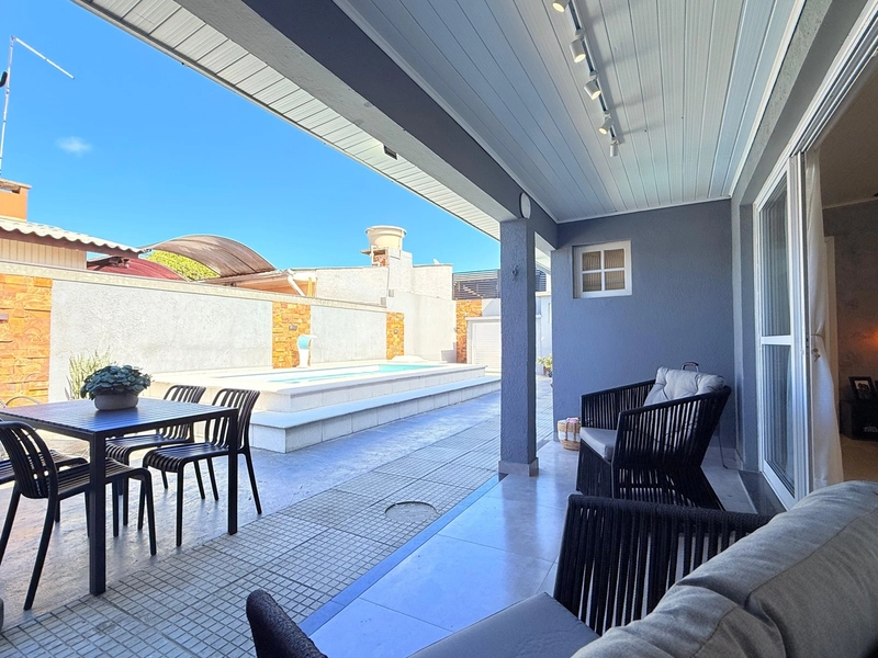 Linda Casa com 3 Suítes, Espaço Gourmet e Piscina Privativa!: 23ª foto da galeria de imagens do imóvel