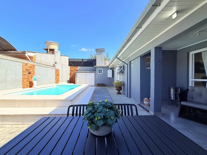 Linda Casa com 3 Suítes, Espaço Gourmet e Piscina Privativa!: 18ª foto da galeria de imagens do imóvel