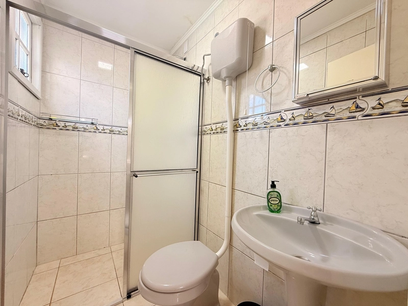 Linda Casa com 3 Suítes, Espaço Gourmet e Piscina Privativa!: 14ª foto da galeria de imagens do imóvel