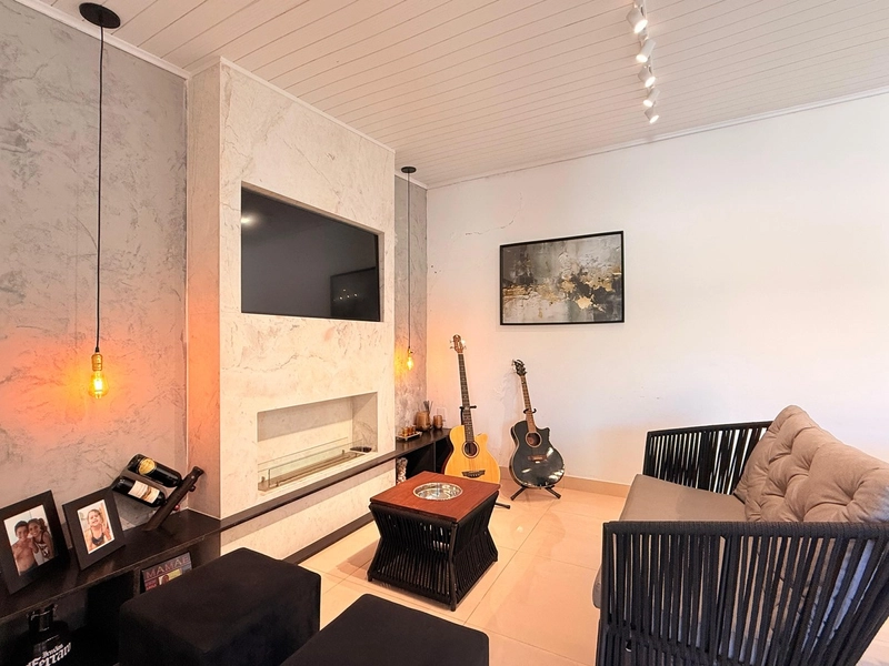 Linda Casa com 3 Suítes, Espaço Gourmet e Piscina Privativa!: 24ª foto da galeria de imagens do imóvel