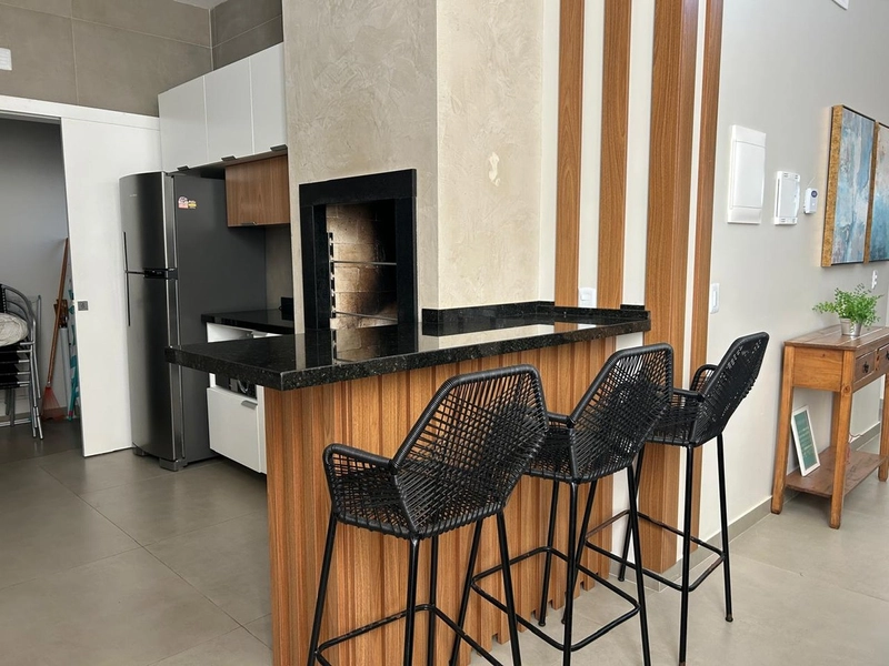 Linda Casa a Venda em Noiva do Mar, com 2 Suítes e Piscina Privativa!: 8ª foto da galeria de imagens do imóvel