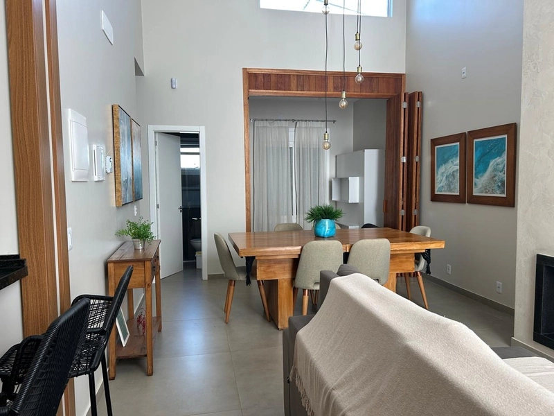 Linda Casa a Venda em Noiva do Mar, com 2 Suítes e Piscina Privativa!: 5ª foto da galeria de imagens do imóvel