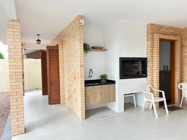 Linda Casa com 3 Dormitórios, Living integrado e em Ótima Lozalização!: 17ª foto da galeria de imagens do imóvel