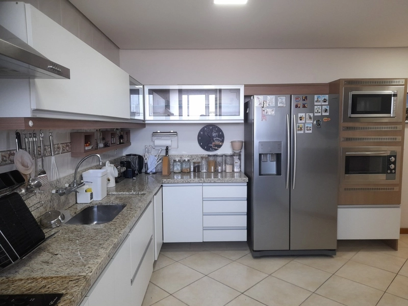 1 banheiro Living integrado com lareira Cozinha americana  Sacada com: 13ª foto da galeria de imagens do imóvel