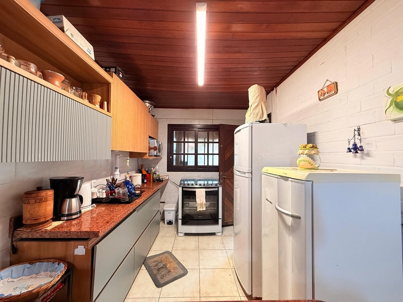 Linda Casa com Piscina, Espaço Gourmet e Ampla Área de Lazer: 5ª foto da galeria de imagens do imóvel