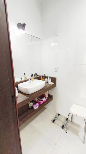 Casa Completa e Charmosa em Xangri-Lá com Piscina e Espaço Gourmet!: 14ª foto da galeria de imagens do imóvel