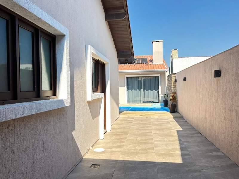 Linda Casa em Xangri-Lá com Piscina e Anexo Completo nos Fundos!: 21ª foto da galeria de imagens do imóvel