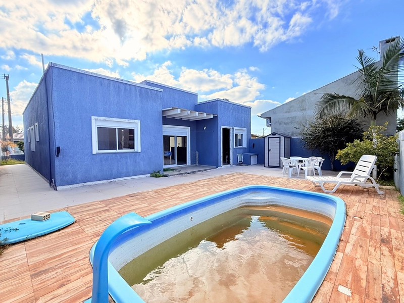 Linda Casa em Atlantida Sul com 3 Dormitórios e Piscina!: 21ª foto da galeria de imagens do imóvel