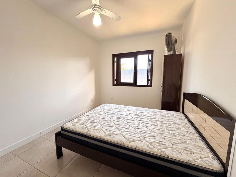Casa com 3 Dormitórios, Living integrado e Garagem com Churrasqueira!: 15ª foto da galeria de imagens do imóvel