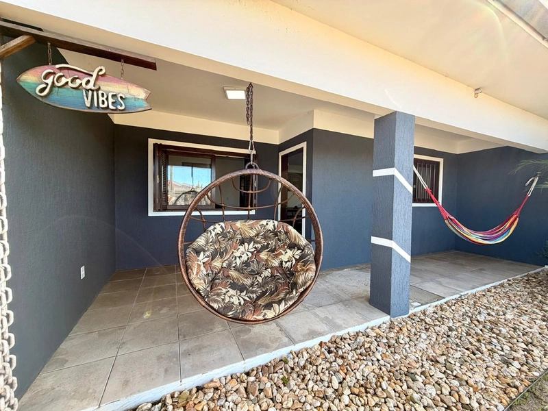 Casa com 3 Dormitórios, Living integrado e Garagem com Churrasqueira!: 20ª foto da galeria de imagens do imóvel