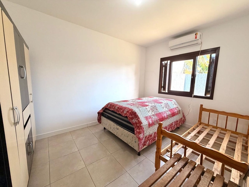 Casa com 3 Dormitórios, Living integrado e Garagem com Churrasqueira!: 13ª foto da galeria de imagens do imóvel