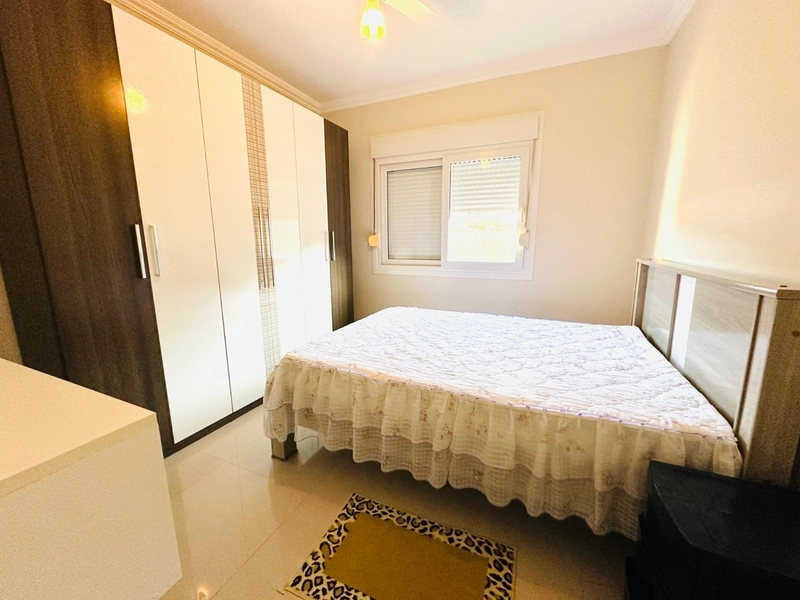 Linda Casa com 3 Dormitórios, Lareira e Garagem com Churrasqueira!: 22ª foto da galeria de imagens do imóvel