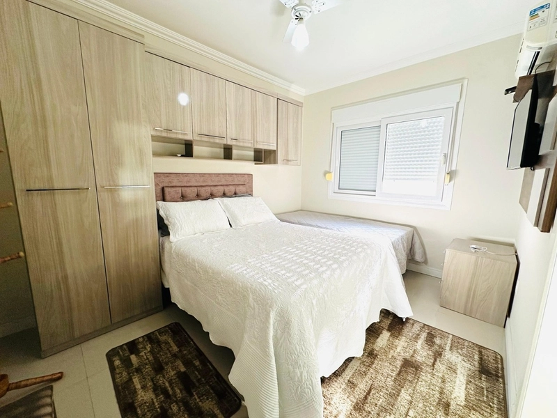 Linda Casa com 3 Dormitórios, Lareira e Garagem com Churrasqueira!: 23ª foto da galeria de imagens do imóvel