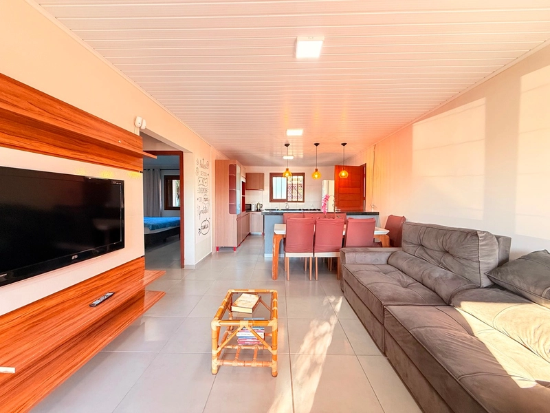 Linda Casa em Noiva do Mar: 4ª foto da galeria de imagens do imóvel