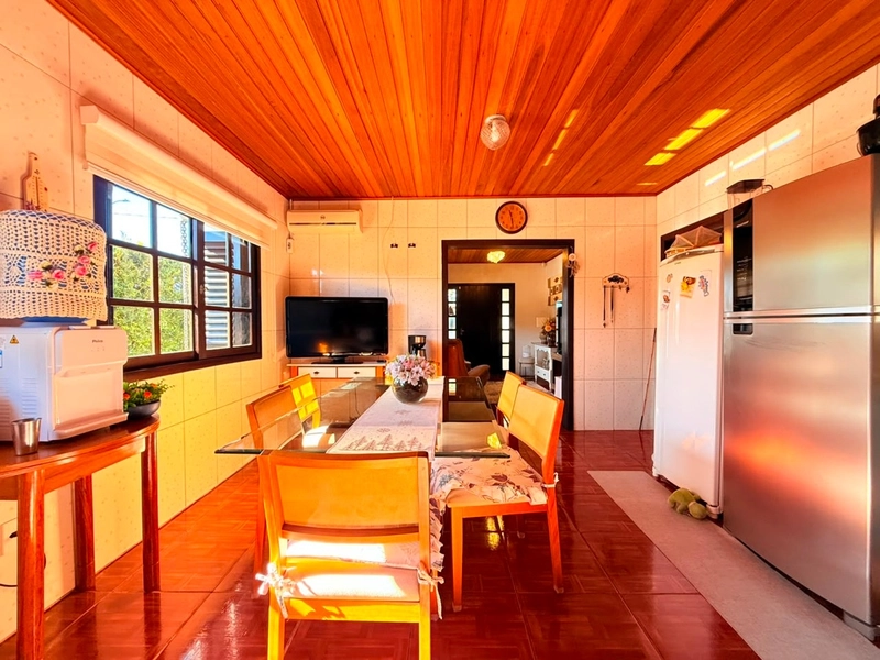 Linda Casa de Esquina em Atlântida Sul!: 5ª foto da galeria de imagens do imóvel