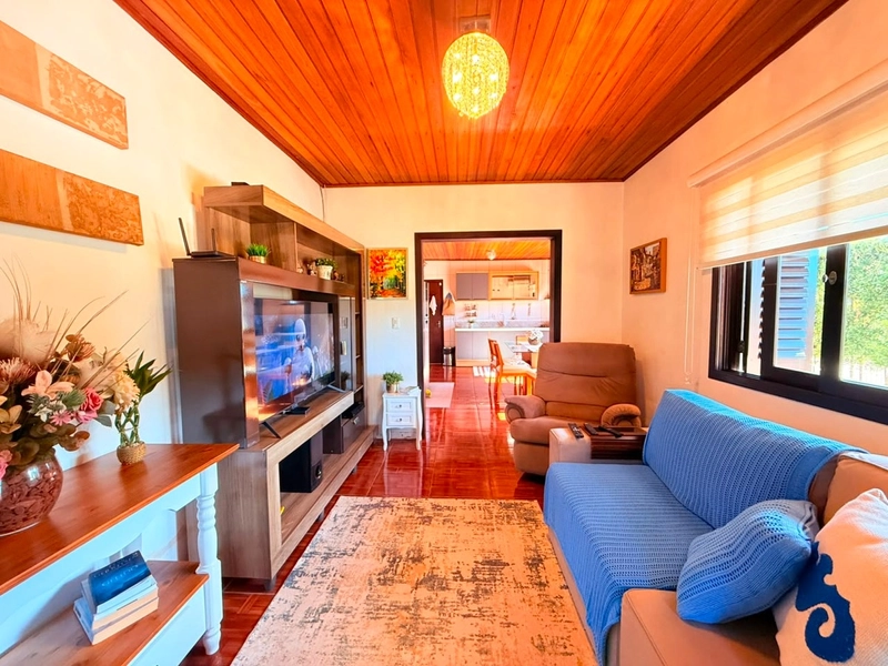 Linda Casa de Esquina em Atlântida Sul!: 3ª foto da galeria de imagens do imóvel
