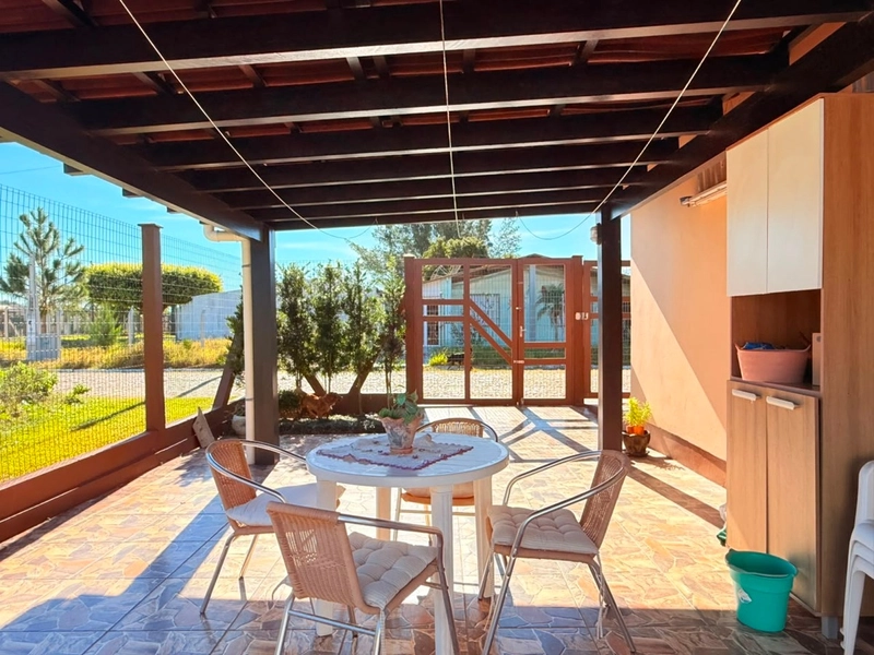 Linda Casa de Esquina em Atlântida Sul!: 16ª foto da galeria de imagens do imóvel