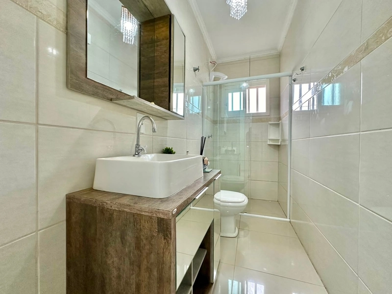 Linda Casa em Atlântida Sul com 4 Suítes e Piscina!: 20ª foto da galeria de imagens do imóvel