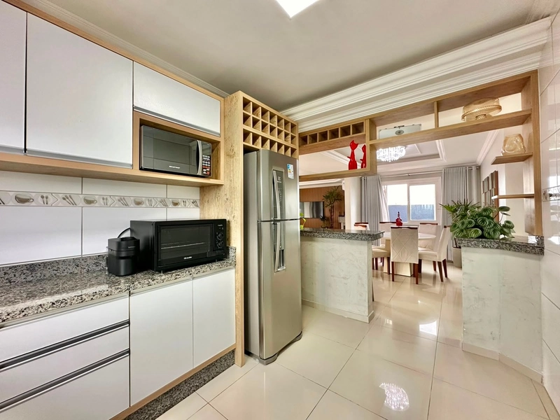 Linda Casa em Atlântida Sul com 4 Suítes e Piscina!: 11ª foto da galeria de imagens do imóvel