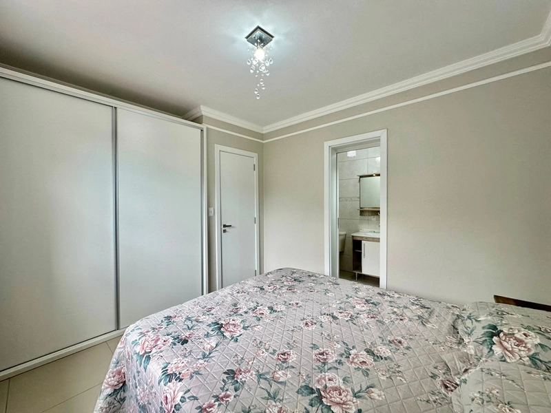 Linda Casa em Atlântida Sul com 4 Suítes e Piscina!: 18ª foto da galeria de imagens do imóvel