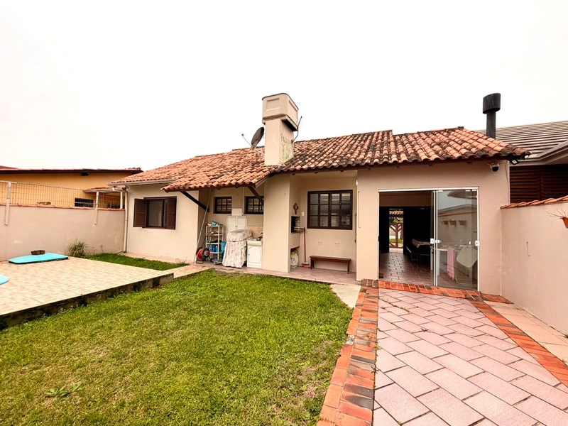Linda Casa com Piscina, churrasqueira e Pátio amplo - Atlântida Sul!: 20ª foto da galeria de imagens do imóvel