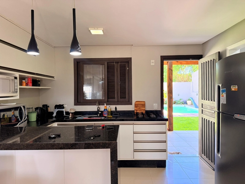 Linda Casa a Venda com Piscina, Espaço Gourmet e Pátio Amplo!: 6ª foto da galeria de imagens do imóvel