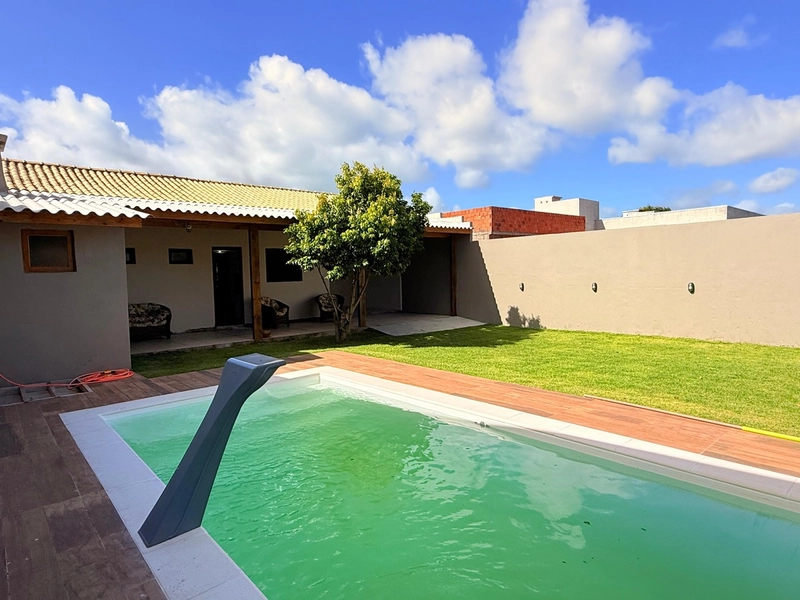 Linda Casa a Venda com Piscina, Espaço Gourmet e Pátio Amplo!: 14ª foto da galeria de imagens do imóvel