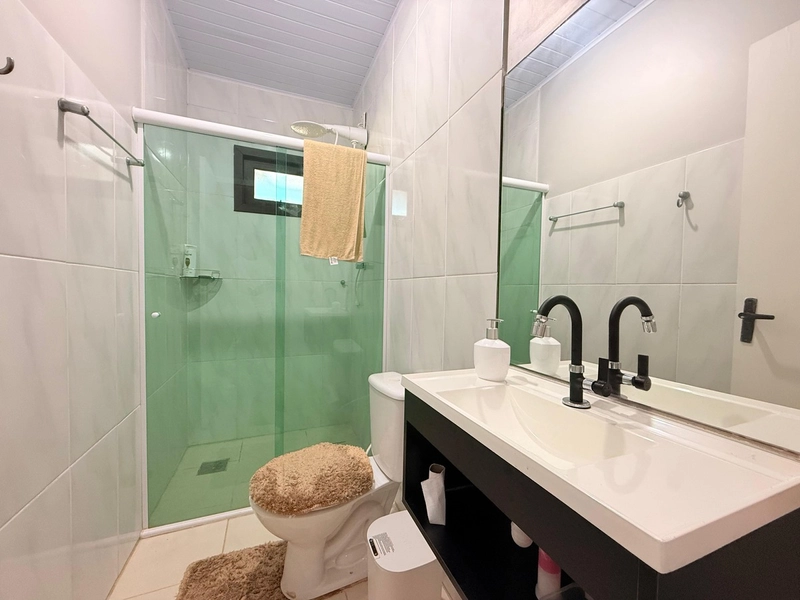 Linda Casa a Venda com Piscina, Espaço Gourmet e Pátio Amplo!: 8ª foto da galeria de imagens do imóvel