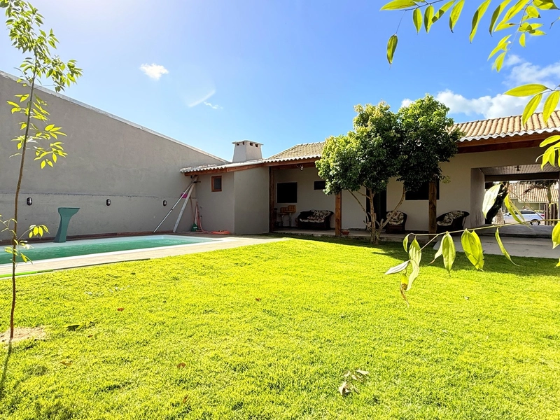 Linda Casa a Venda com Piscina, Espaço Gourmet e Pátio Amplo!: 15ª foto da galeria de imagens do imóvel