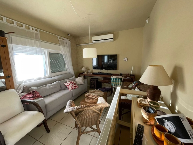 Casa à venda em Xangri-lá/RS: 2ª foto da galeria de imagens do imóvel