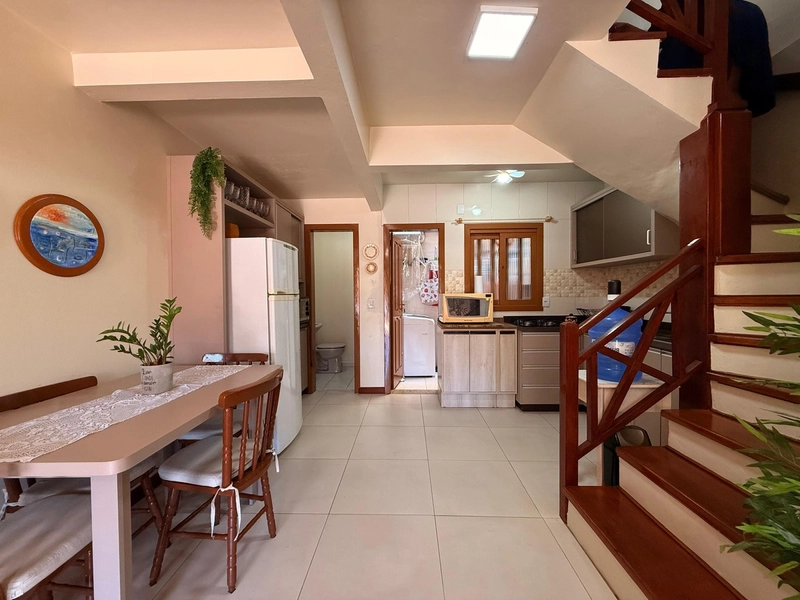 Sobrado com 2 dormitórios com sacada, próximo ao Mar!: 8ª foto da galeria de imagens do imóvel