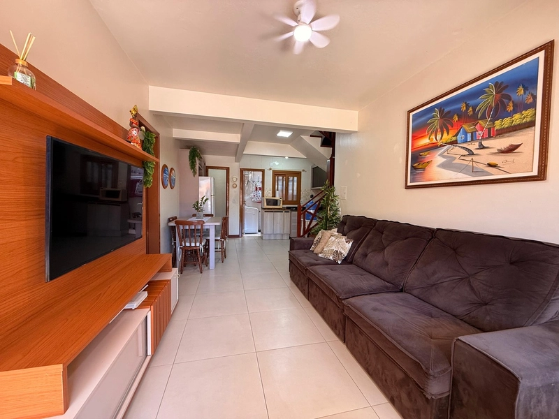 Sobrado com 2 dormitórios com sacada, próximo ao Mar!: 5ª foto da galeria de imagens do imóvel