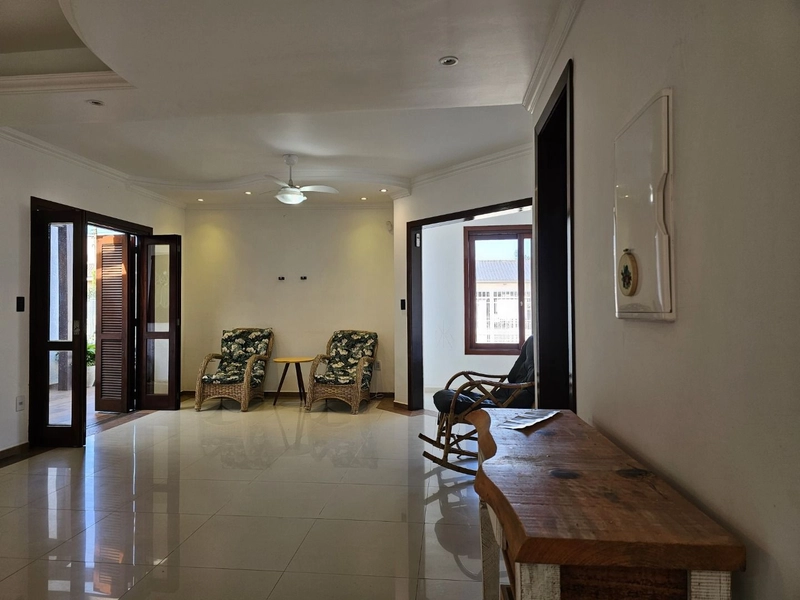 Casa à venda em Atlantida Sul: 3ª foto da galeria de imagens do imóvel