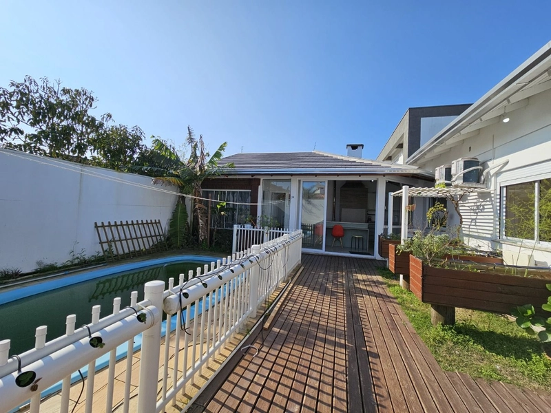 Casa à venda em Atlantida Sul: 13ª foto da galeria de imagens do imóvel