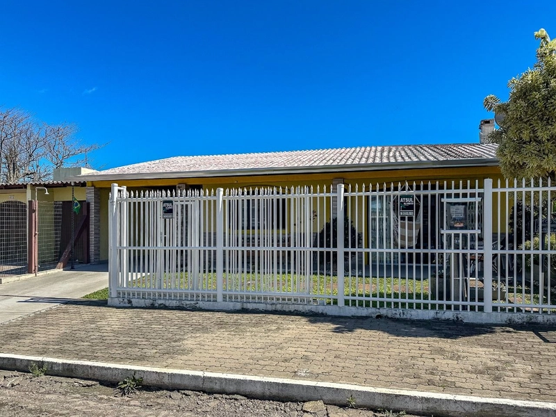 Casa à venda em Atlantida Sul: 28ª foto da galeria de imagens do imóvel