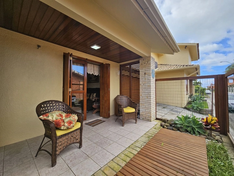 Sobrado à venda em Rainha do Mar: 11ª foto da galeria de imagens do imóvel