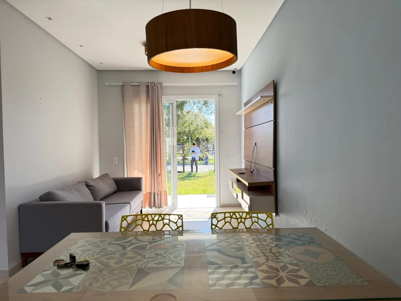 Casa Geminada em Noiva do Mar: 3ª foto da galeria de imagens do imóvel