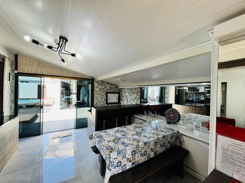 Casa à venda em Atlantida Sul: 8ª foto da galeria de imagens do imóvel