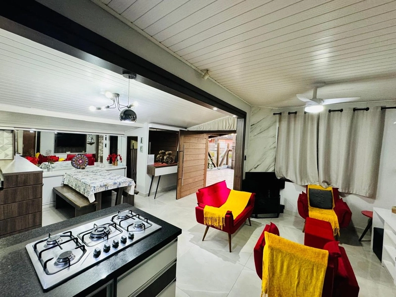 Casa à venda em Atlantida Sul: 17ª foto da galeria de imagens do imóvel