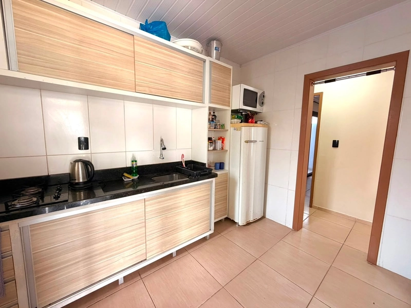 Linda Casa com Piscina, Espaço Gourmet e Amplo Pátio!: 3ª foto da galeria de imagens do imóvel