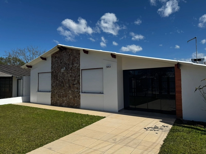 SUA CASA NA PRAIA, VENHA VIVER NO MELHOR LUGAR DO LITORAL.: 1ª foto da galeria de imagens do imóvel