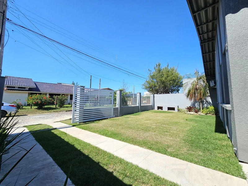 LINDA CASA Á VENDA NO LITORAL!: 2ª foto da galeria de imagens do imóvel