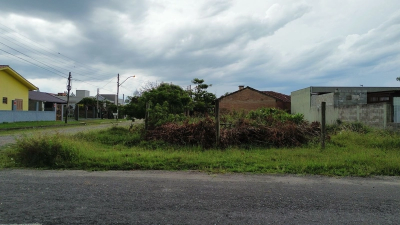 TERRENO Á VENDA MARIÁPOLIS, LITORAL!: 1ª foto da galeria de imagens do imóvel