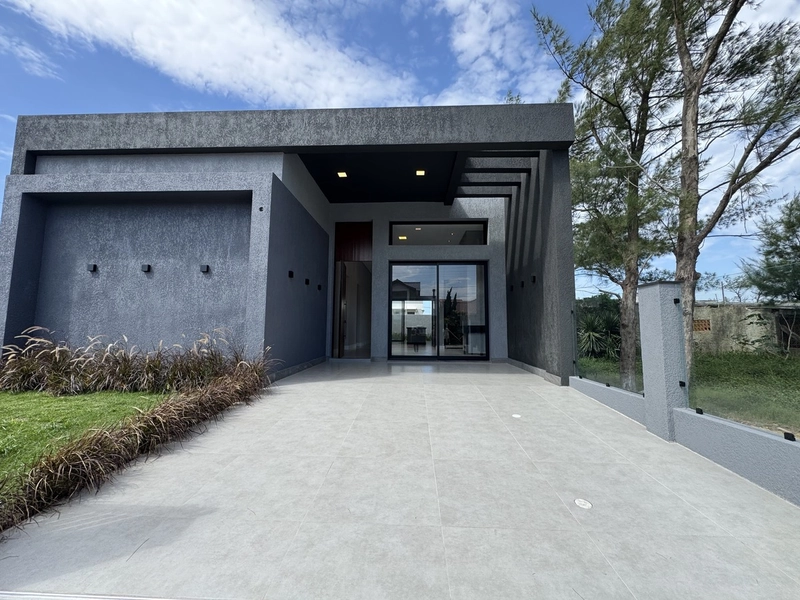 SUA CASA NA PRAIA, Noiva do Mar - Xangrilá-RS!: 2ª foto da galeria de imagens do imóvel