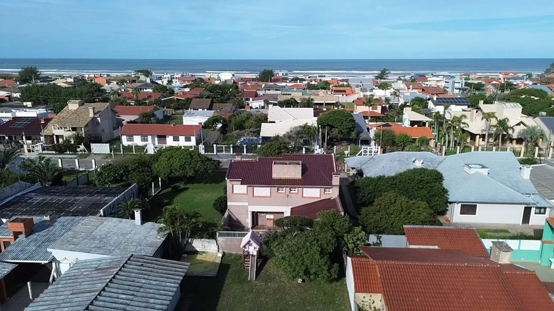 Terreno pertinho da praia: 6ª foto da galeria de imagens do imóvel