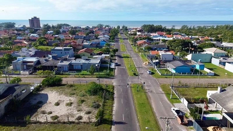ÓTIMA OPORTUNIDADE, Terreno de Esquina em Mariápolis!: 1ª foto da galeria de imagens do imóvel