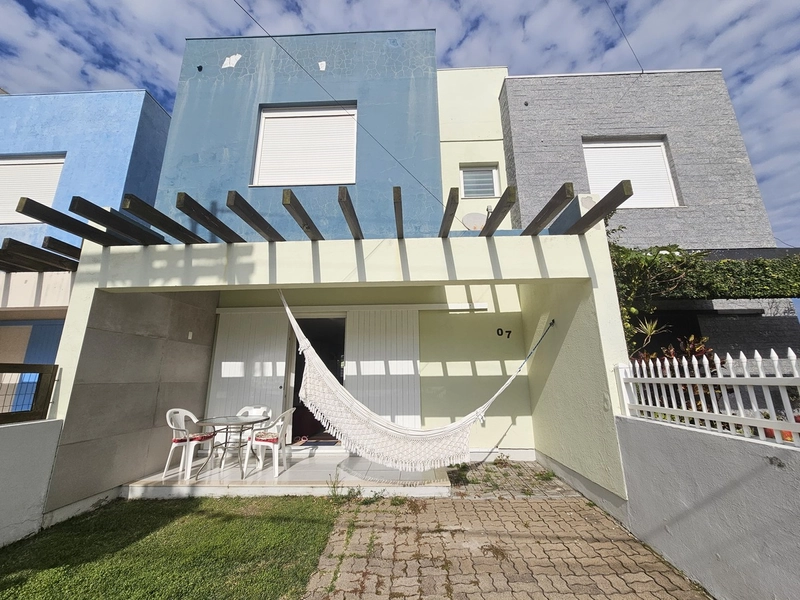 Casa à venda – Completa, charmosa e pronta para morar!: 1ª foto da galeria de imagens do imóvel