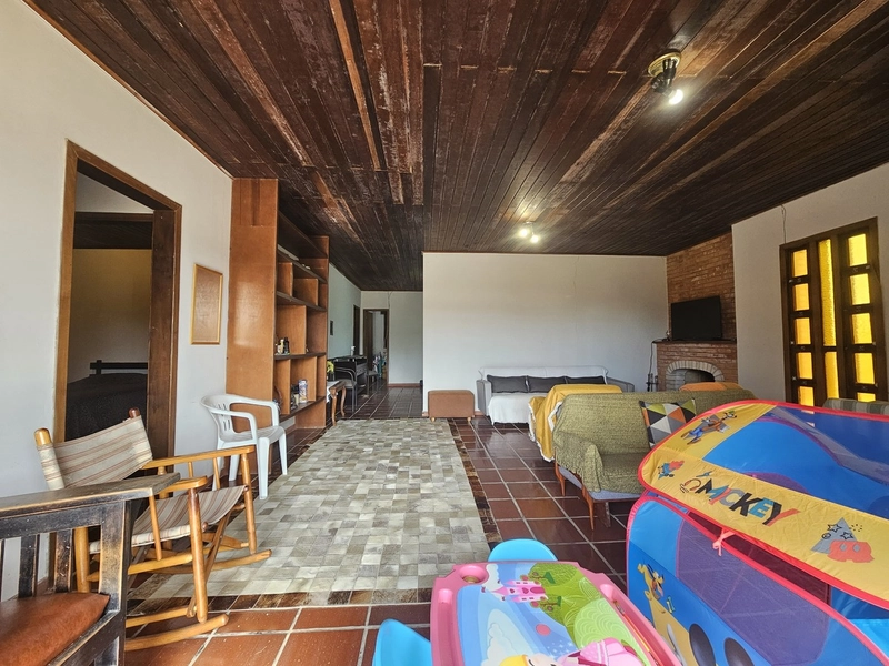 Ampla Casa – Conforto e Espaço para Toda a família: 6ª foto da galeria de imagens do imóvel